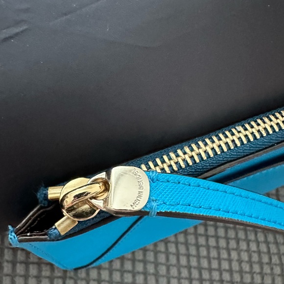 Henri Bendel W57th travel satchel excellent condition - Picture 3 of 7